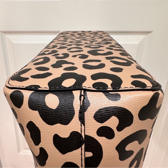 Kate Spade Coated Canvas Leopard Print Black Leather Trim Large Tote NWT - Picture 7 of 13